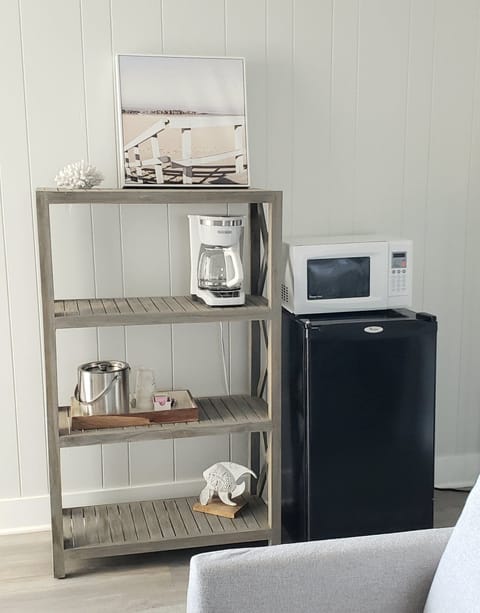 Family Room | Microwave