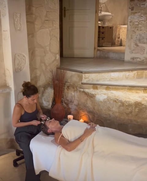Massage in accommodation