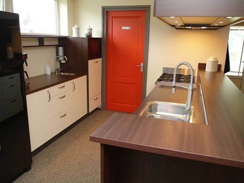 De Boerenschuur | Private kitchen | Shared fridge, microwave, oven, stovetop