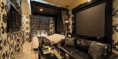 Standard Double Room, Smoking | Soundproofing, WiFi (free), bed sheets