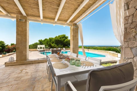 Villa | Terrace/patio