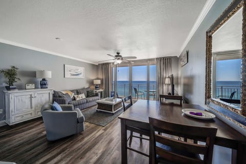 Gulf front living/dining area.