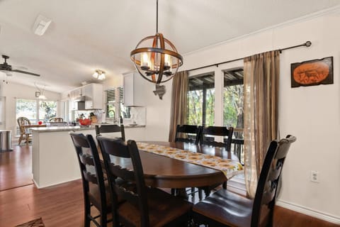 First dining space for 6 with two extra chairs