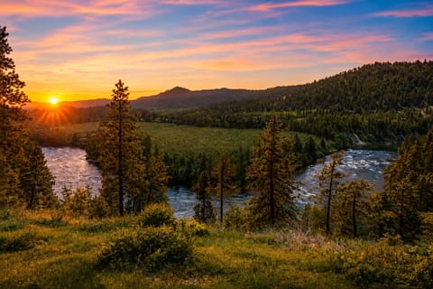 Sunrise over the pear orchards and Wenatchee River views.