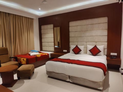 Premium bedding, memory foam beds, desk, laptop workspace