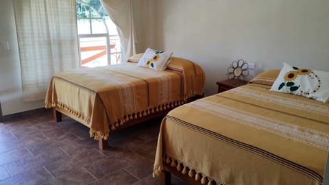 Traditional Quadruple Room | Hypo-allergenic bedding, down comforters, Tempur-Pedic beds