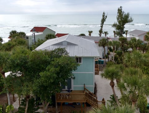 What a fantastic location! Just 50 steps from the beach.