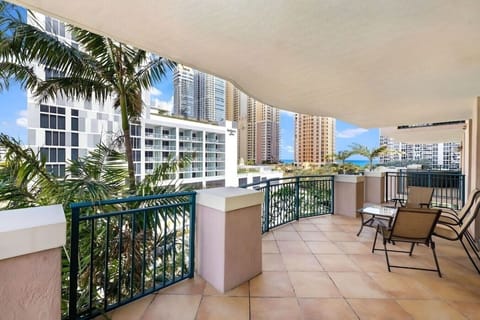 Spacious balcony area (ocean and city view)