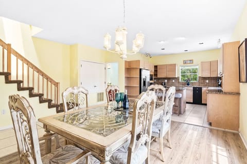 Complementary beverage for all guests