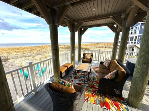 Outdoor living area in the spacious deck with views from every angle!