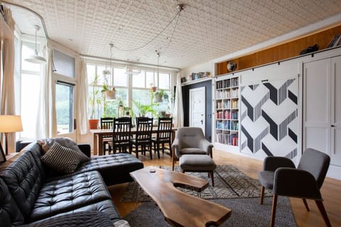Open, light-filled space with room to relax