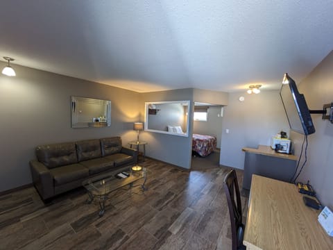 Standard Room | Living area