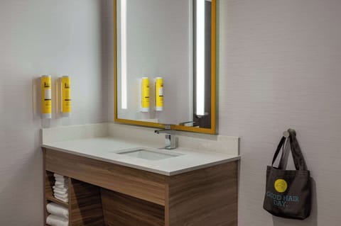 Free toiletries, hair dryer, towels, soap