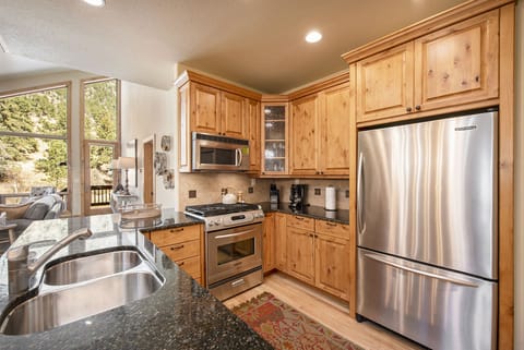 Fall River Retreat in Estes Park, Kitchen is well stocked for all of your meal prepping necessities. 