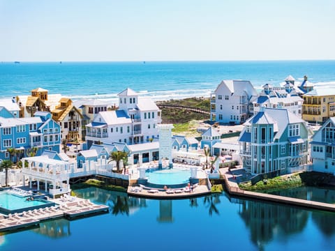 Cottage (2 Bedrooms) | Interior