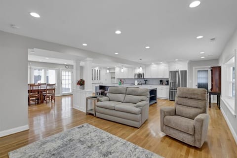 Main Floor Sitting Area 2