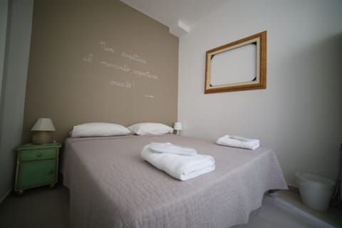 Business Room | Free minibar items, in-room safe, individually decorated