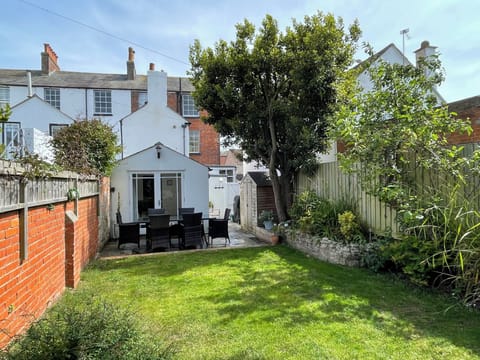 The Georgian House Garden View 2