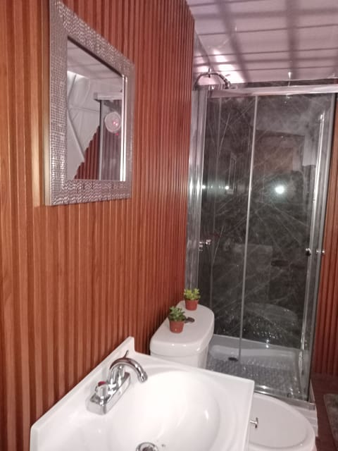 Family Double Room, 2 Double Beds, Non Smoking, Mountain View | Bathroom | Bathtub, free toiletries, towels, soap