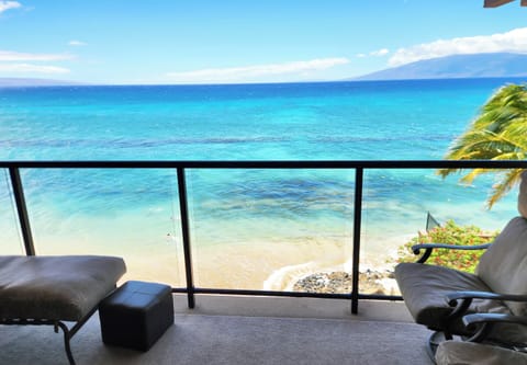 Welcome to Nohonani.  Unit 400 and 403 are top floor/corner/oceanfront condos.