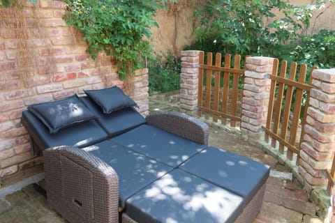 Sundeck