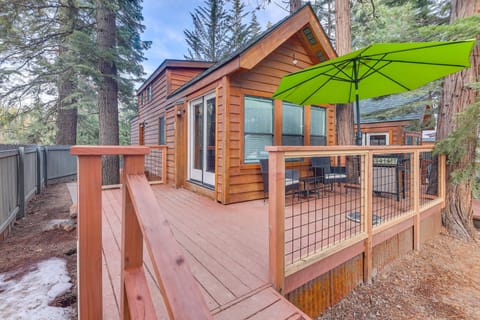 Lake Almanor Vacation Rental | 1BR | 1BA | Steps to Enter | 650 Sq Ft