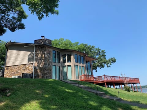 Side/back of house from the sidewalk