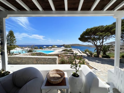 Luxury House, Sea View | Terrace/patio
