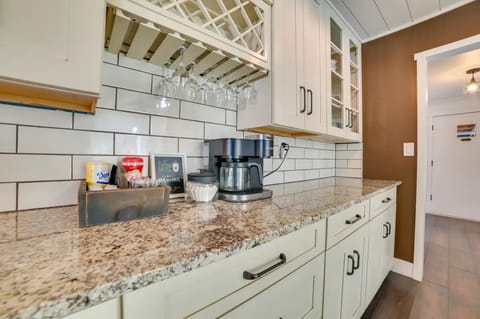 Redwood Retreat coffee bar