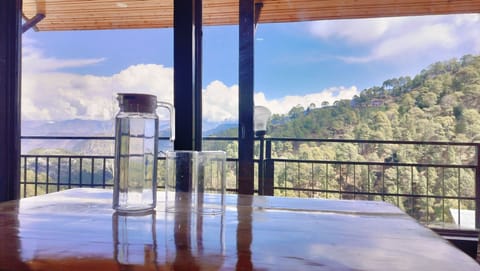 Deluxe Room, Mountain View | Balcony view