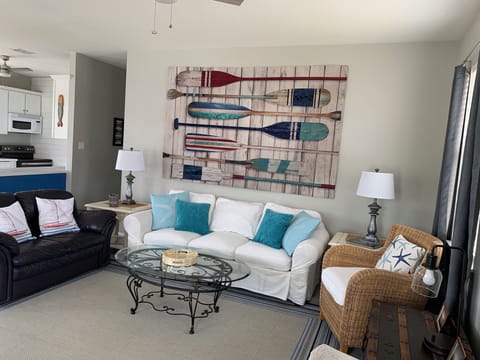 Enjoy complimentary Wi-Fi and streaming via an Amazon stick and smart TV.