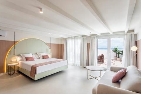Superior Quadruple Room, 1 Queen Bed with Sofa bed, Sea View | Down comforters, free WiFi, bed sheets