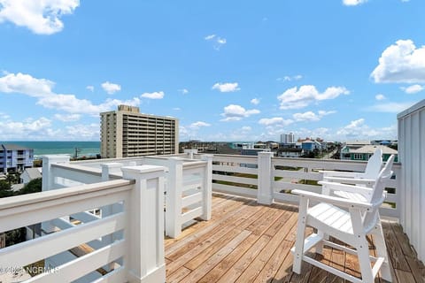 Rooftop with view of the ocean