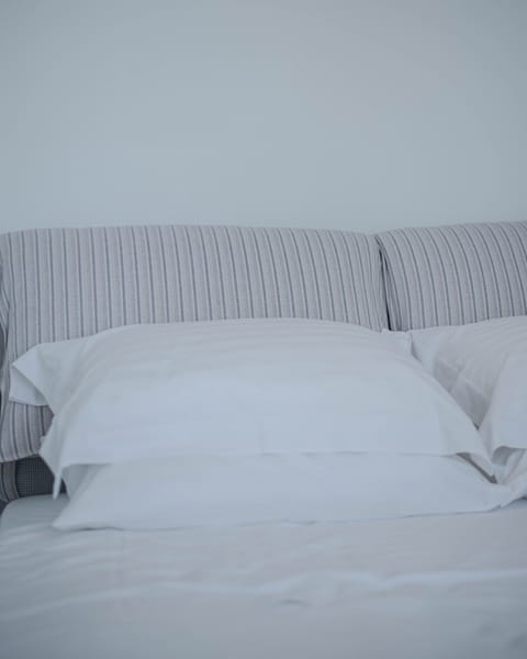 MilosWaves Main Bedroom