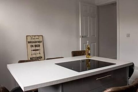 3b5e1b84 776c 473f 9af2 86bf4e829e0a