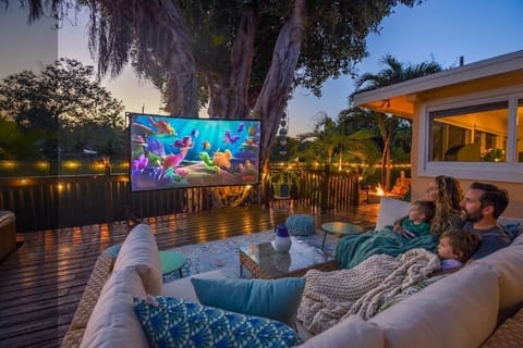 Family movie nights just got an upgrade—unwind under the stars.