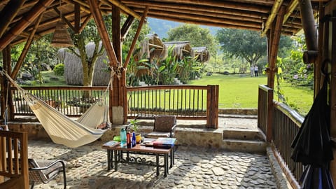 Superior Bungalow | Living area