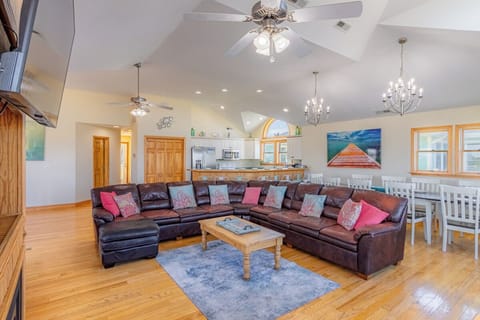 Top Level Living Area