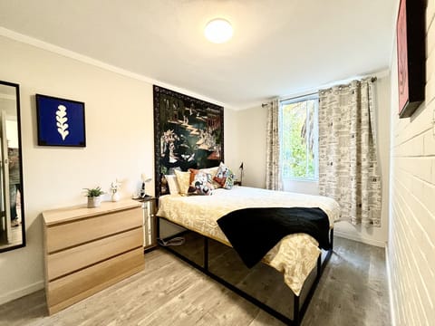 Your queen bed