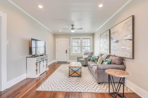 House (2 Bedrooms) | Front of property