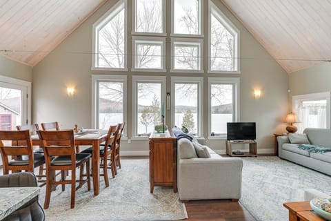 House (2 Bedrooms) | Front of property