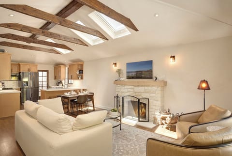 Welcome to "Scandia" ~ Beautifully Remodeled Carmel Cottage!