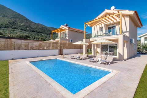 Villa Riza Sun image