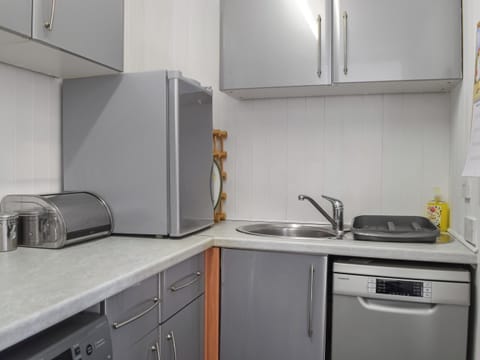 Kitchen | Neptunes Nest, Broad Haven