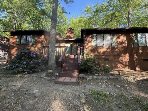 Welcome to Piney Mountain Retreat!