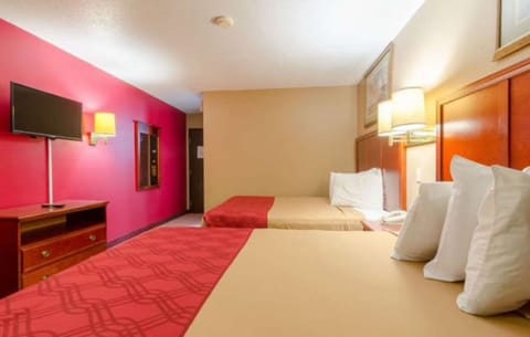 Deluxe Double Room | Premium bedding, memory foam beds, desk, free WiFi