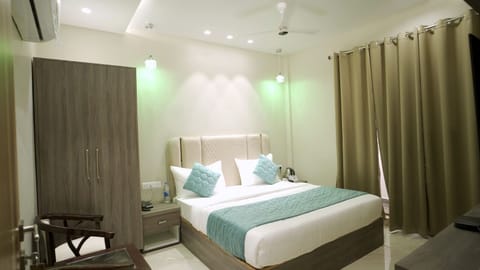 Deluxe Room | Free WiFi