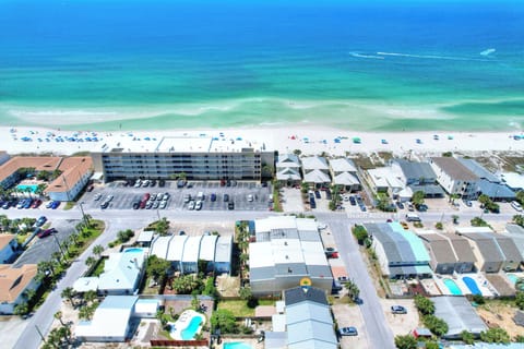 Welcome to Beach Dreaming, located at 4119 Cobia Street!