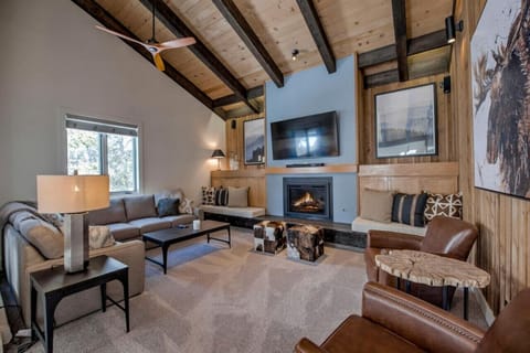 Welcome to Snowberry A, a beautiful one bedroom in the heart of Breckenridge