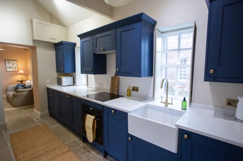 Fridge, dishwasher, electric kettle, toaster